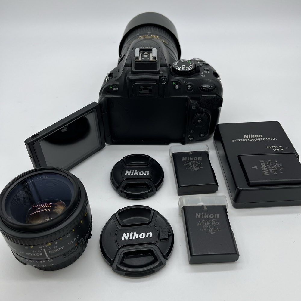 Nikon D5200 24.1MP Digital SLR Camera Kit w AF-S DX G VR 18-55mm & 55-300mm