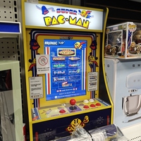 PAC-MAN Partycade - 12 Games